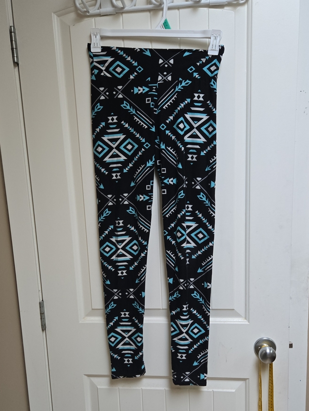 Girls Black & Teal Aztec Print Leggings